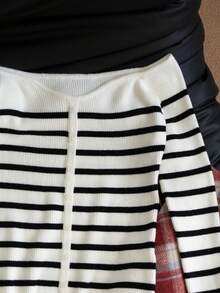 Women's Knit Cardigan Off-Shoulder Long Sleeve Ribbed Ribbed Top Single Breasted Cropped Waist-Baring Slim Fit Base Layer Sweet Cool Sexy Hot Girl Y2K Style Autumn Casual Street Date Inner Wear - Black and White - View 9