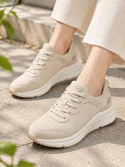Skechers 女款輕量休閒鞋 BOBS ARCH COMFORT B SWEET 綁帶運動鞋，舒適透氣緩震走路鞋 117627-BLK