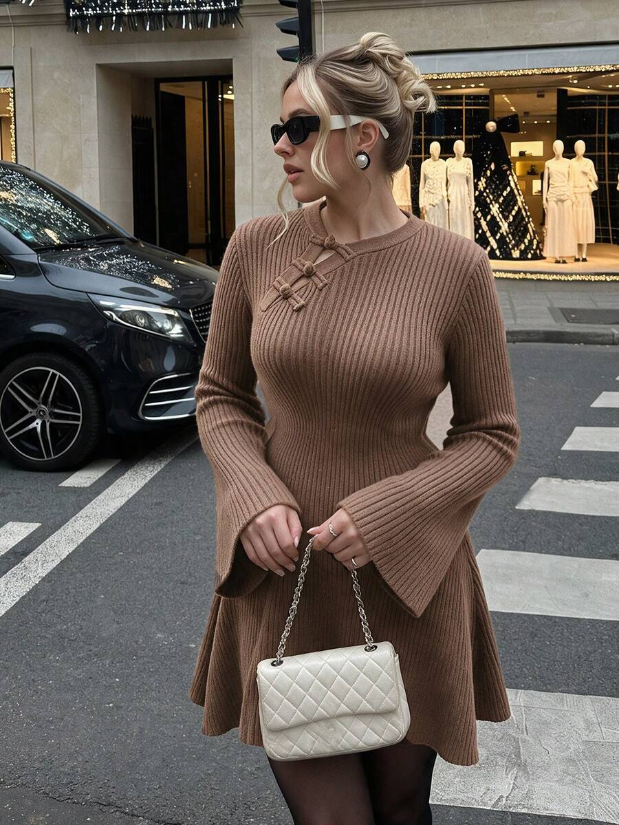 NOVELLE Women's Vintage Placket Frog Button Waist Knit Dress, Autumn Winter Flared Sleeve Slimming A-Line Short, For Dating, Commute And Shopping - Brown - View 1