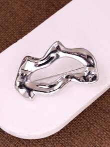 3pcs Set Personalized Minimalist Silver Geometric Asymmetric Pleated Hollow Water Drop Brooch Set, Versatile Style, Suitable For Autumn/Winter Coats And Blazers - Silver - View 4
