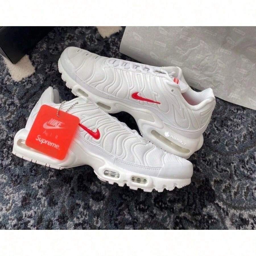 Nike أحذية رياضية رجالية - أبيض وأحمر - مشاهدة 1