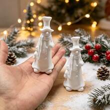 Smiling Tall Snowman Statue, Vintage Top Hat Snowman Sculpture, Winter Christmas Holiday Decor Ornament, Suitable For Living Room Side Cabinet, Bookshelf, Library Corner, Fireplace Mantel, Windowsill, Outdoor Patio, Winter Warm Holiday Table Centerpiece, Suitable For Holiday Decor Enthusiasts, Country Style Lovers, Christmas Gifts For Friends, Winter Housewarming Gifts - 1PC - View 5