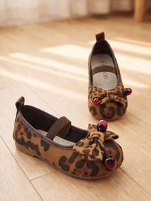 Elastic Single Strap Design – Easy On/Off, Fits Snugly Over The Instep And Stays Secure. Little Ones Can Put Them On All By Themselves. - Brown - View 4