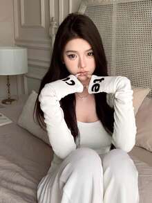女款秋季圓領長袖修身字母印花T恤 - 白色 - 查看 2