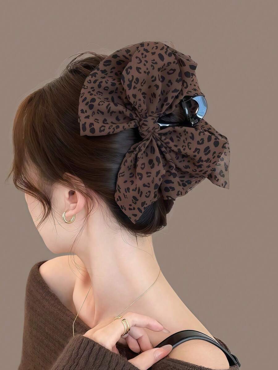 1pc Women's New Fashionable Leopard Pattern Bow Claw Clip, Stylish Large Hair Claw Headpiece Hair Accessories - Multicolor - View 1
