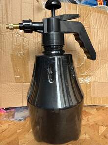 1pc Pressure Spray Watering Can, Household Gardening Sprayer, Large Capacity Thickened Design - A - View 14