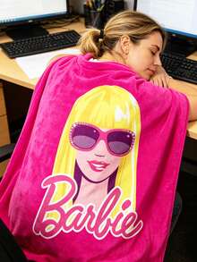MASSDI Vibrant Fuchsia Fleece Throw Blanket, Fashion Figure With Rhinestone Fashion Glasses Design, HD Vivid Printing, Lightweight Warm Texture, Suitable For Indoor Rest, Dorm Use And Home Aesthetic Decor - Multicolor - View 2