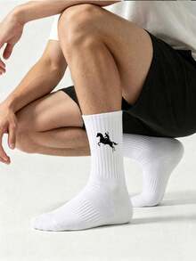 1/5 Pairs Men's White Minimalist Socks, Sweat-Absorbent And Breathable, Daily Wear Running Sports Mid-Calf Socks, Couple Socks, Unisex, Suitable For All Seasons - White - View 5