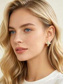 1 Pair Elegant Fashion Cubic Zirconia Snowflake Copper Alloy Hoop Earrings Suitable For Women's Daily Wear And Gatherings - Yellow Gold - View 2