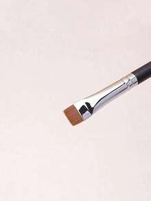 1pc Ultra-Thin Flat Concealer Brush, Eyeliner Brush, Precise Makeup Concealing Tool - Black - View 3