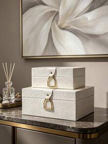 Bộ 2 hộp đựng trang sức PU vân nổi lớn và nhỏ, khung MDF lót nhung, tay cầm khóa gài hình bàn đạp màu vàng, hộp lưu trữ trang sức sang trọng cho phòng ngủ, bàn trang điểm, trang trí phòng, quà cưới - Màu be - Xem 4
