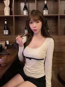 Women's Contrast Lace Bow Knitted Sweater, Autumn/Winter Inner Layer Top - White - View 4