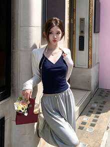 2pcs/Set Hot Girl Style Layered V-Neck Camisole Tank Top & Slimming Long Sleeve Cover-Up Top For Women, Autumn - White and Navy Blue - View 2