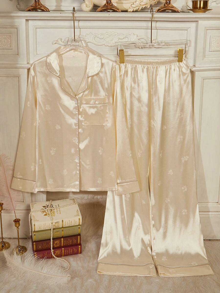 Women's Autumn/Winter Strawberry Jacquard Satin Patch Pocket Front Button Long Sleeve Pajama Set - Champagne - View 1