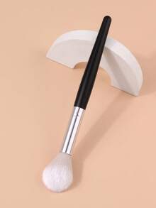 1Pc Blush Brush,For Blush,Bronzer&Loose Powder,Smooth Powder Application Gentle On Skin, Essential Daily Cosmetic Tool For Women & Makeup Beginners - Black - View 2