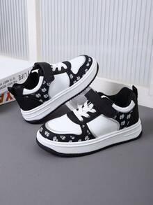 Kids' Colorblock Soft-Sole Casual Sports Sneakers For Boys And Girls - Black - View 1