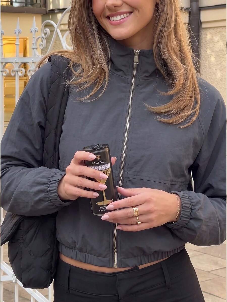 1pc Women's Solid Color Stand Collar Short Lightweight Windproof Jacket, Daily Commute Short Distance Windproof Outerwear, Suitable For Short Hiking