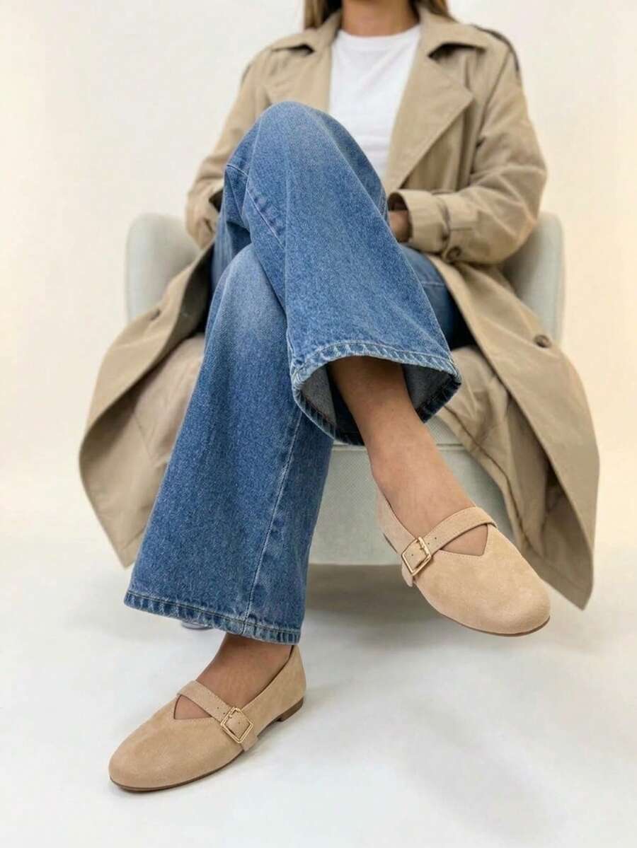 Women Flats - Beige - View 1
