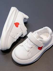 Children's Heart Design White Sneakers, Hook And Loop Soft Sole Casual Board Shoes, Versatile And Comfortable, Suitable For School And Daily Wear - Red - View 1
