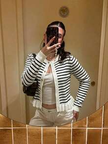 FOR BEAUTY 秋冬女款毛衣 優雅休閒 Y2K 黑色條紋圓領荷葉邊下擺金色鈕扣長袖針織開襟衫 日常穿搭 - 米白拼黑色 - 查看 6