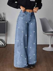 ALO FASHION Jeans casuales de pierna ancha para mujer en mezclilla lavada de alta elasticidad con bordado de lazo, perfectos para el otoño - Azul - Ver 3