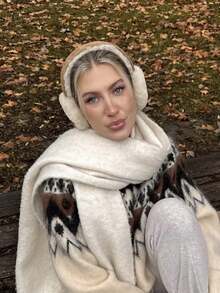 1Pc Fashion Spliced Suede‑Fur Earmuffs, Foldable Thick Warm Winter Earmuffs With Thermal Lining, Suitable For Cycling, Keep Ears Warm Against Cold - A - View 2