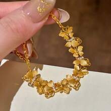 Women's Sweet Fashion Matte Butterfly Bracelet Luxury Butterfly 18K Gold Plated Zirconia Inlaid Bracelet - Gold - View 2