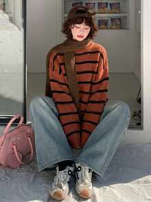 Sweater Lengan Panjang Kasual Wanita Motif Garis-Garis dan Patchwork - Coklat - View 5
