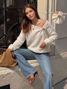 2026 Autumn/Winter New Fashion Elegant Commuter Winter Sweater, Christmas, Warm Sweater, Thanksgiving, Women's Metal Button Sweater, Elegant Asymmetric Shoulder Sweater - Apricot - View 4