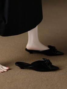Women's Plus Size Black Pointed Toe Mule Slippers, Large Bow Decor Flat Backless Half-Slip Shoes, Soft Texture Elegant Slip-On Shoes, Suitable For Daily Commute Spring Summer Outfits - Black - View 1