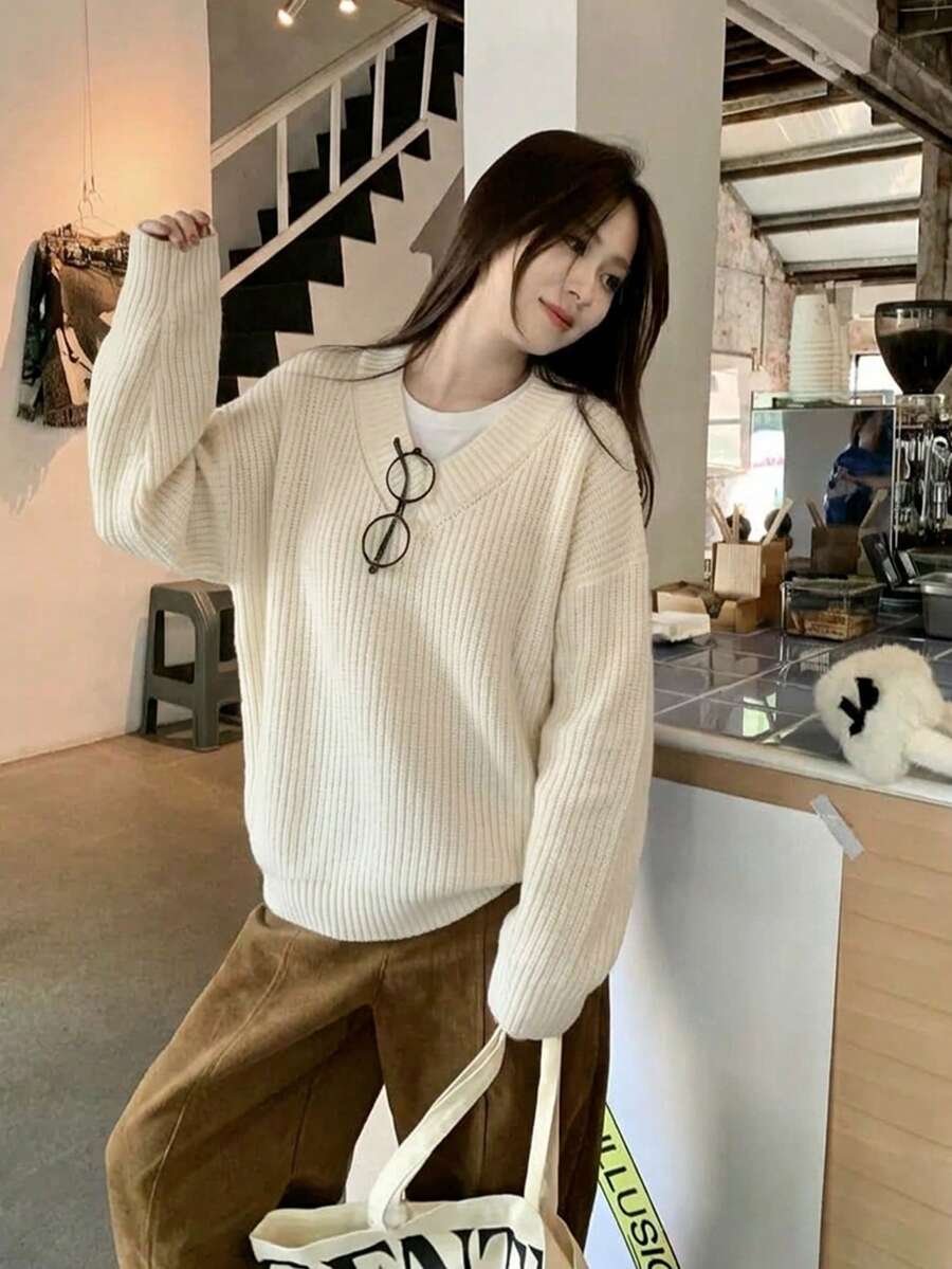 Women's Ribbed Knit V-Neck Long Sleeve Regular Fit Sweater, Autumn/Winter Fashion Top - Apricot - View 1