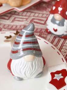 2pcs Nordic Christmas Santa Ceramic Salt & Pepper Shakers Creative Christmas Elf Pepper Bottle Highly Attractive Decorative Ornament With Embossed Design - Multicolor - View 10