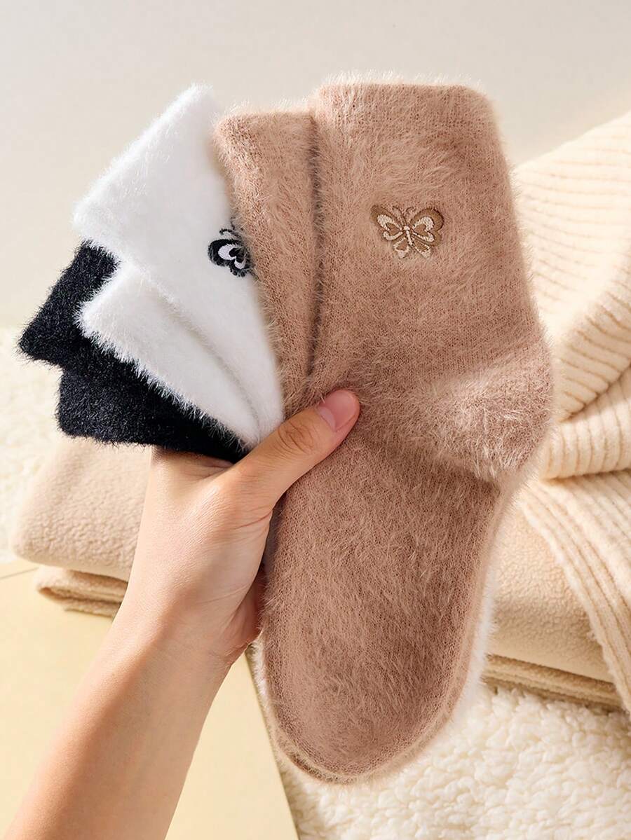 2 Pairs Women's Plush Floor Socks, White And Beige Warm Thick Fuzzy Socks, Suitable For Autumn And Winter - Multicolor - View 1