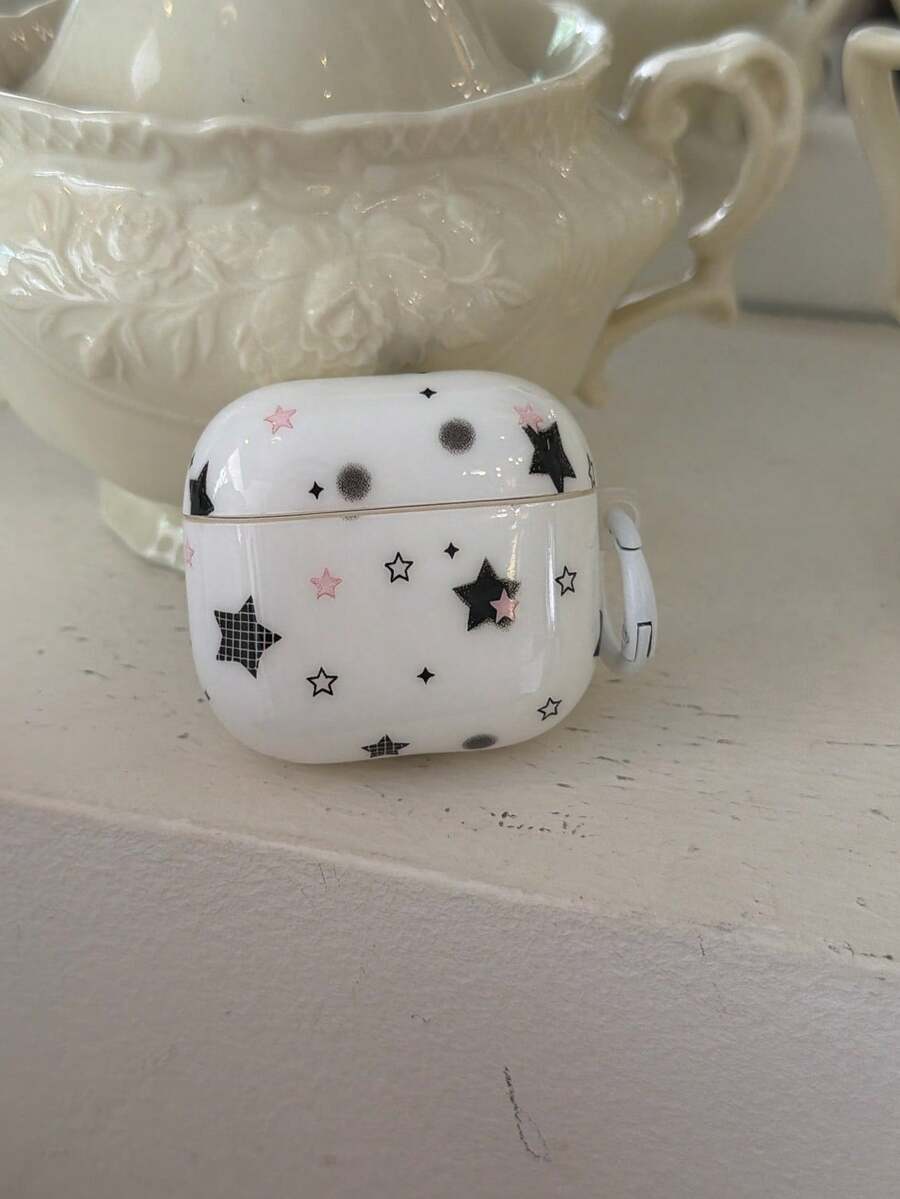 Casing Pelindung Motif Polkadot Bintang Pink & Hitam yang Keren dan Menarik, Kompatibel dengan 5, 4, Apple Pro 3, Wireless 1 Generasi ke-2, Generasi ke-3, Generasi ke-2, Pro Generasi ke-4, dan Generasi ke-5.
