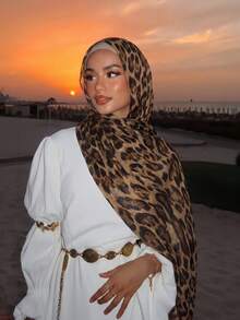 1-Piece Satin Printed Silk Scarf, Multi-Functional Sun Protection Shawl, Leopard Print Square Headscarf, Coat Decorative Headscarf - Brown - View 5
