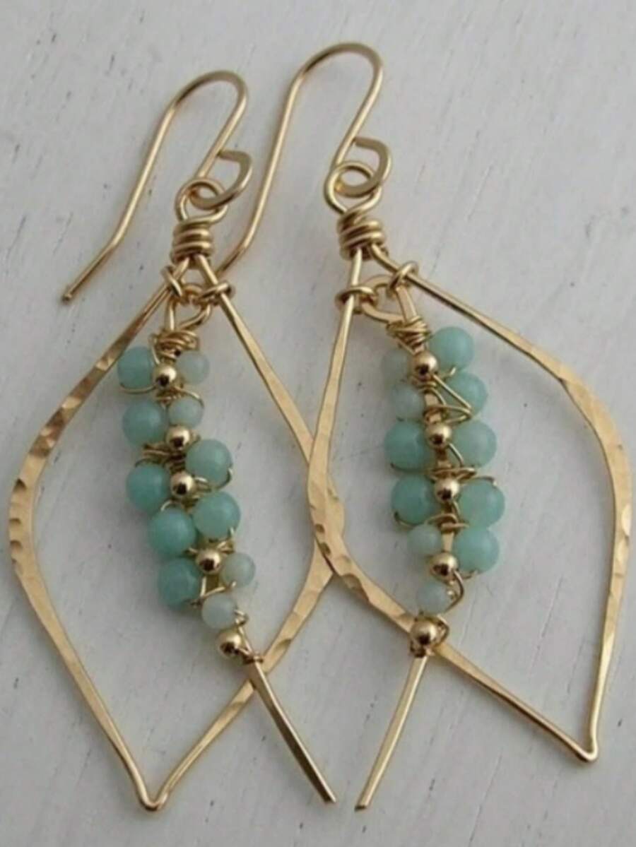 YOYO Women's Twisted Hollow Ear Hooks, Pale Green Chain Decor, Ideal For Beach Travel