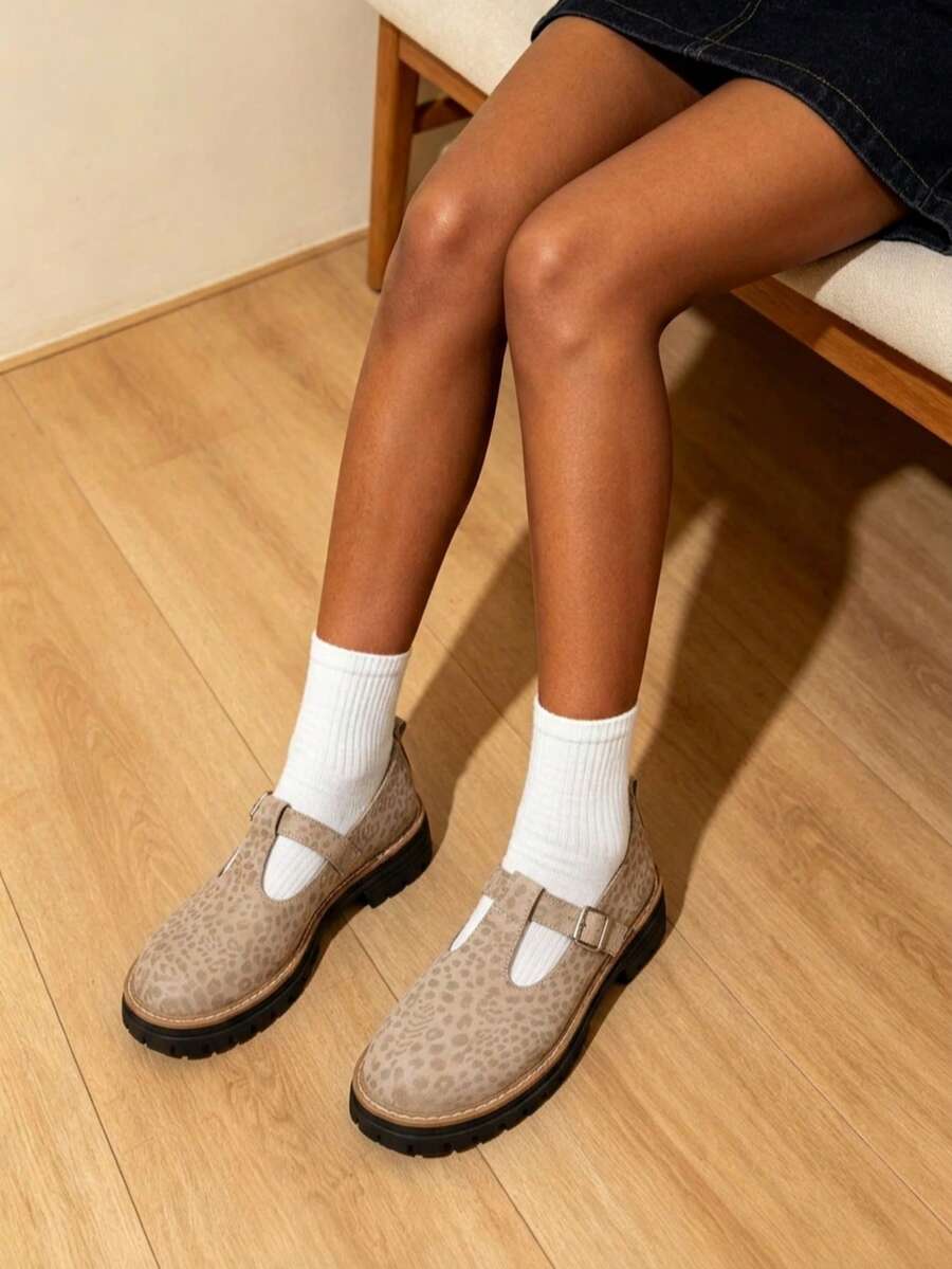 Women's Leopard Print T-Strap Mary Jane Shoes, Thick Platform Sole, Retro JK School Style, Non-Slip Bottom, Versatile For Campus, Commute And Daily Wear - Beige - View 1