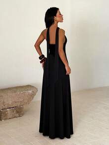 Sleeveless Low-Cut Black Knit Strapless Dress With Contrast Lace And High Slit, Fitted Sexy Dress, Perfect For Formal Occasions And Parties - Black - View 3