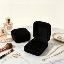 New Textured Jewelry Organizer Box, Suitable For Daily Jewelry Organization, Vanity Display, Travel Carrying And Gift Packaging. Black Velvet Texture Is Delicate, Can Store Necklaces, Pendants And Various Small Jewelry Items, Reduce Jewelry Tangling Problems, Convenient For Finding Items, Can Be Given As A Small Gift To Beauty-Loving Friends - Multicolor - View 10