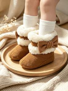 Sepatu Boot Bayi Hangat dan Nyaman dengan Pita Kupu-kupu, Sol Lembut Anti Selip dan Dapat Disesuaikan untuk Bayi Baru Lahir dan Anak Perempuan - Coklat - View 6
