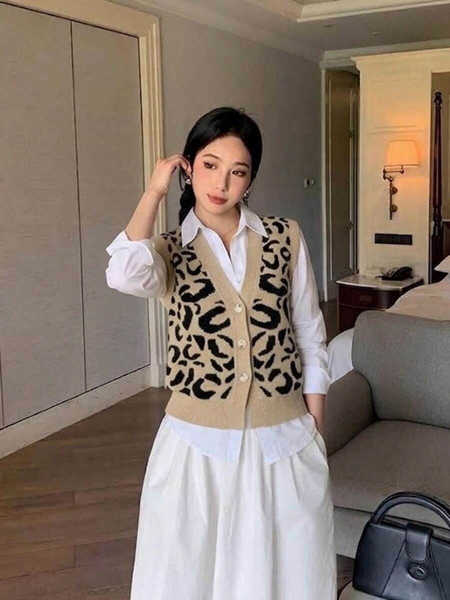休閒度假風豹紋鈕扣女款針織背心,適合度假、日常穿搭,秋冬款 - 卡其色 - 查看 1