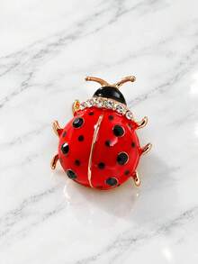 Red Background Black Dot Ladybug Brooch, Shiny Rhinestone Embellished Design, Versatile Accessory For Coats, Scarves, Backpacks And Lapels, Small Gift Item For Daily Use - Red - View 4