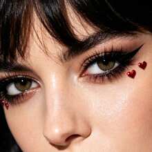 1pc Glitter Red Heart Face Stickers, Self Adhesive Small Heart Eye Makeup Stickers, Valentine Day Rave Festival Party Temporary Face Gem Stickers For Women Makeup Decor - Red - View 3