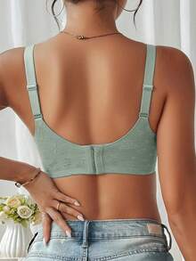 Bra Tanpa Jahitan Bordir untuk Wanita Berpayudara Besar; Tanpa Kawat, Push-Up, Desain Anti-Kendur yang Meminimalkan Profil Payudara; Ringan, Gaya Ukuran Plus. - Mint Blue - View 2