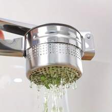 Multifunctional Manual Juicer, Stainless Steel Manual Juicer, Multifunctional Fruit & Vegetable Juicing Tool, Vegetable Presser, Efficient Juicer, Rust-Proof Material, Juicer, Suitable For Fitness Enthusiasts And Health Conscious People. - Silver - View 9