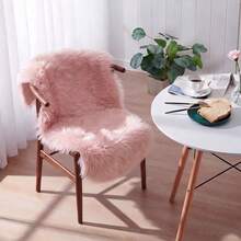 1pc Pink Faux Wool Long Pile Chair Pad, Soft Fluffy Flat Bottom Fish Shaped Washable Decorative Rug, Can Be Used As Chair Pad, Sofa Cushion, Pillow, Floor Mat (Multi-Purpose), Solid Color Small Area Rug, Living Room, Suitable For Living Room, Bedroom, Sofa And Multiple Scenes - Pink - View 7