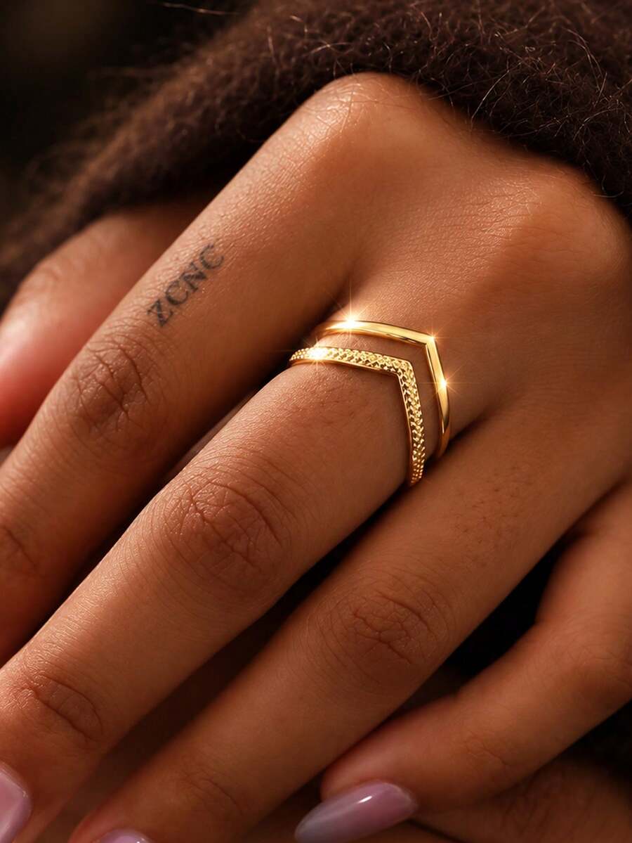 ZCNC 2026 New Women's 304 Gold Twisted Snake Open Ring, Fully Rhinestone Encrusted Wrap Ring, Hypoallergenic Anti-Oxidation Personalized Jewelry, Perfect Accessory Gift For Christmas, Winter Holidays And New Year Party - Gold 4 - View 1