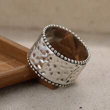 1pc Vintage Minimalist Heart Shaped Wide Band Ring For Women, Versatile Everyday Accessory - Silver - View 11