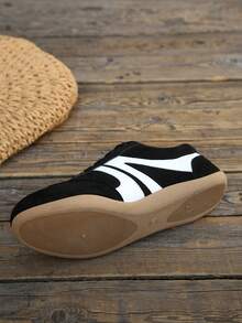 Spring/Autumn Geometric Pattern Sports Fabric Sneakers For Outdoor - Black - View 6