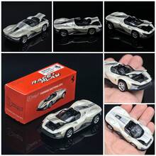 Burago 1:64 比例合金壓鑄車模  SP3-White，創意口袋車模型玩具、人偶與禮品 - SP3-White - 查看 2
